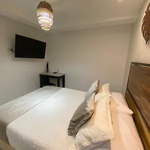 Maidy Luxury Hotel