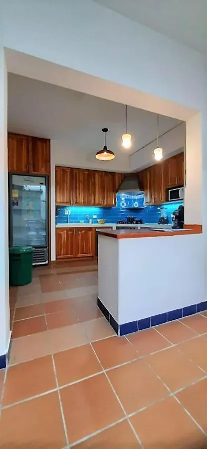 Villa del Prado Medellín 0*,