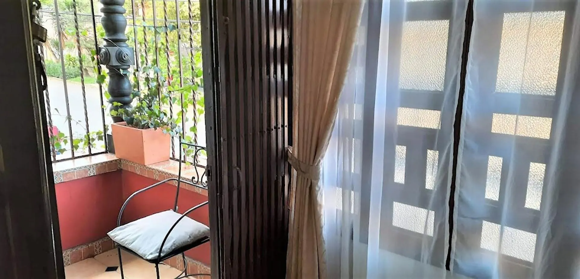 Villa del Prado Medellín Pensión