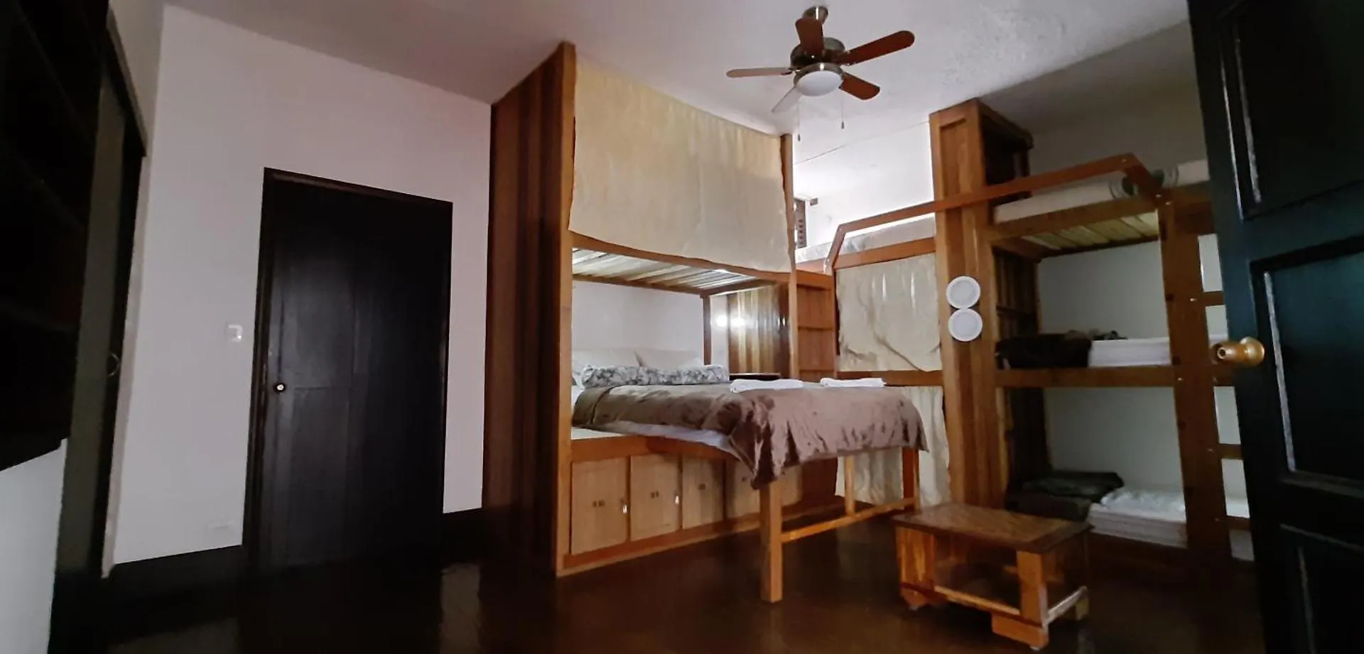 Villa del Prado Medellín Pensión